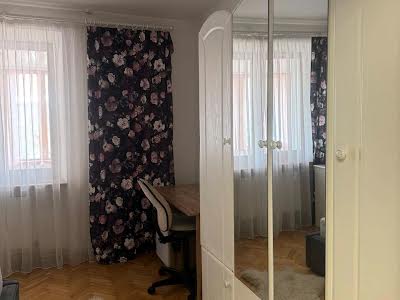 квартира по адресу Владимира Лучаковского ул., 12-А