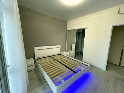 квартира по адресу Добровольцев пер., 3