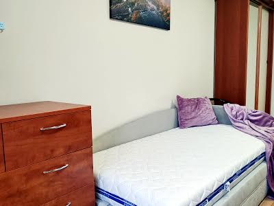 квартира за адресою Оболонський просп., 18-Б