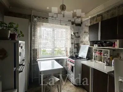 квартира за адресою Митрополита Василя Липківського вул. (Урицького), 11