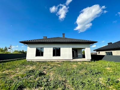 будинок за адресою с. Лісові Гринівці, Шушкина, 4