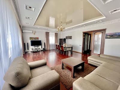 квартира за адресою Ірининська вул., 5