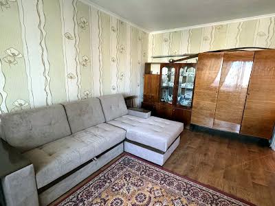 квартира за адресою Владислава Бувалкіна вул. (Бочарова Генерала), 53