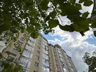 квартира по адресу Василия Стуса ул., 24