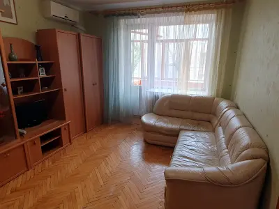 квартира за адресою Мирослава Поповича вул. (Семашка), 21
