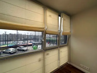 квартира за адресою Салютна вул., 2к9