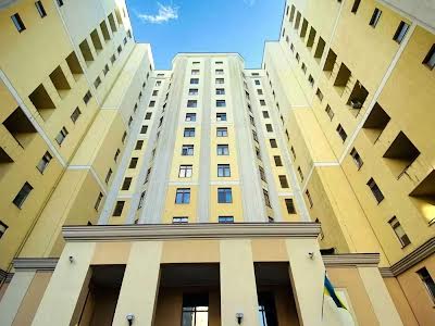 квартира по адресу Черновола просп., 75