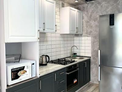 квартира за адресою Соборна вул., 126/2