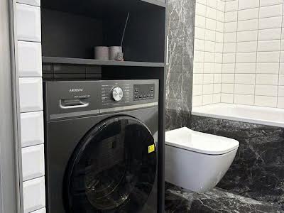 квартира за адресою Регенераторна вул., 4