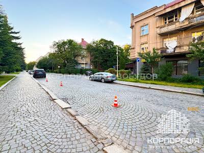кімната за адресою Ракоці, 16