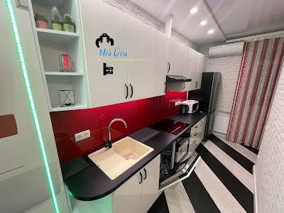 квартира по адресу Чубинського, 8