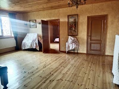 будинок за адресою Київська вул.