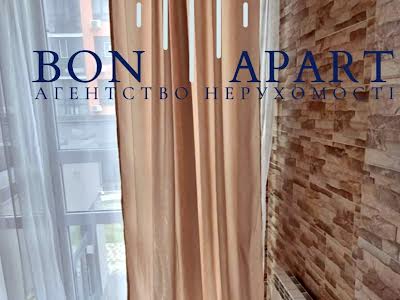квартира за адресою Миколи Гулака вул., 4