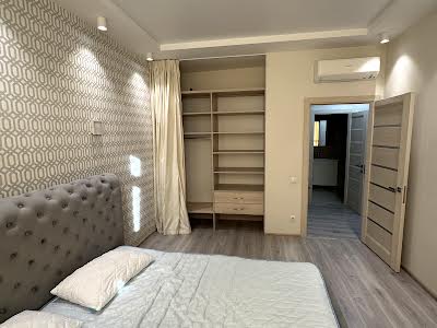 квартира за адресою Генуезька вул., 3б
