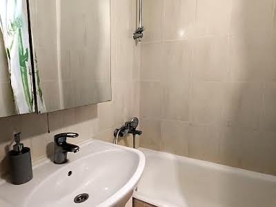 квартира по адресу Генерала Петрова ул., 48