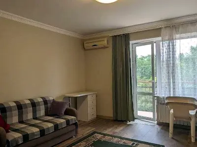 квартира за адресою Базарна вул., 80