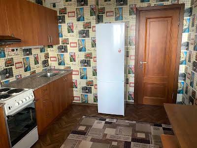 квартира по адресу Семьи Кульженков ул. (Дегтяренко Петра), 37