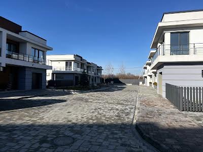 будинок за адресою с. Вовчинець, Прийми, 8