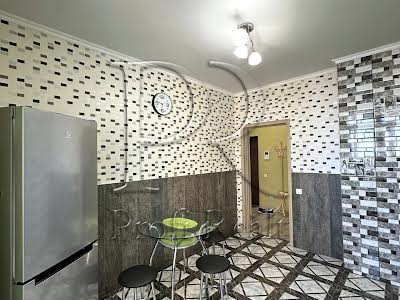 квартира за адресою Сім'ї Кульженків вул. (Петра Дегтяренка), 35