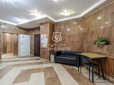 квартира за адресою Дмитрівська вул., 80