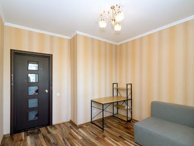 квартира за адресою Бабкіна пров., 12