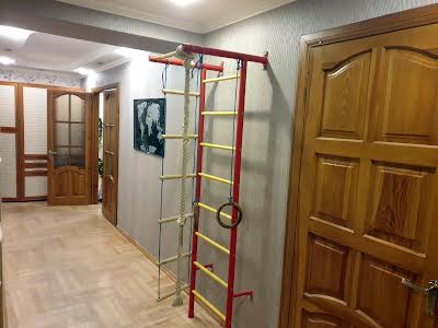 квартира за адресою Академіка Євгена Лазаренка вул., 48