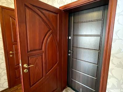 квартира за адресою Василя Симоненка вул., 2-Б