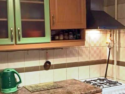 квартира за адресою Раїси Окіпної вул., 7
