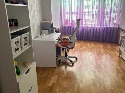 квартира за адресою Дніпровська набережна вул., 26-А