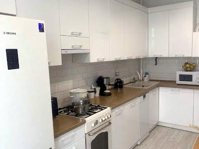 квартира за адресою Олекси Довбуша вул., 8б