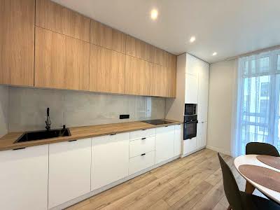 квартира за адресою Новознесенська вул., 4