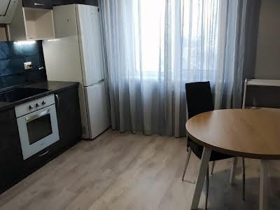 квартира по адресу Бориса Гмыри ул., 12 Б