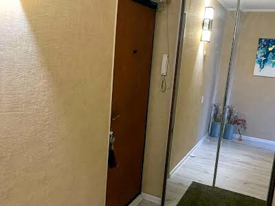 квартира по адресу Академіка Стражеска ул., 3