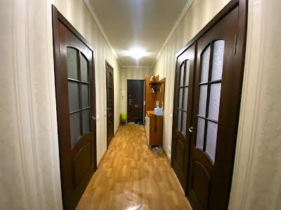 квартира по адресу Героев просп., 21