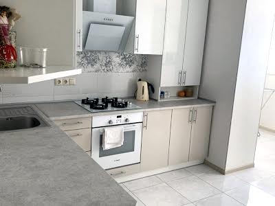 квартира за адресою Боголюбова вул., 37