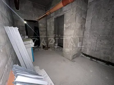 комерційна за адресою Березова вул., 40