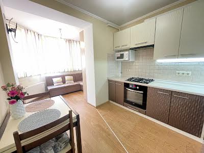 квартира за адресою Миру вул., 40