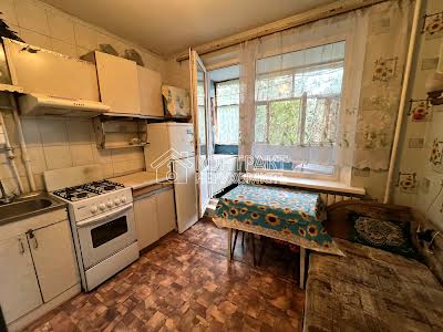 квартира за адресою Перемоги просп., 74г