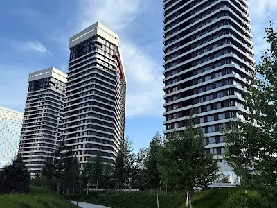 квартира за адресою Причальна вул., 8