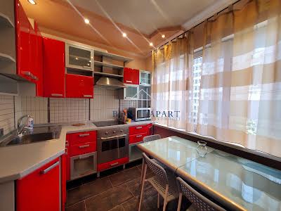квартира за адресою Печенізька вул., 6