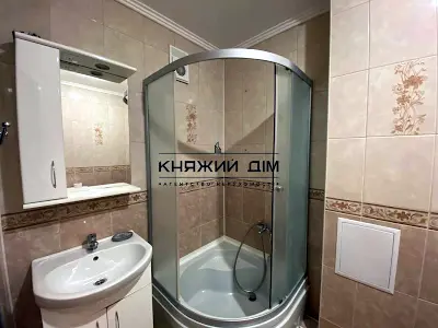 квартира по адресу Бусловская ул., 20