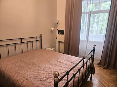 квартира за адресою Повітряних Сил просп. (Повітрофлотський), 25