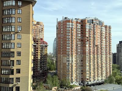 квартира за адресою Євгена Коновальця вул. (Щорса), 30