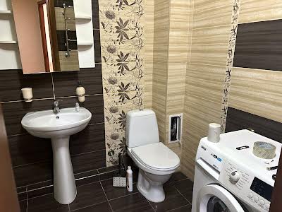 квартира за адресою Дубовецька вул. (Енгельса), 37а