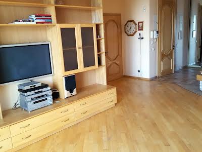 квартира за адресою Івана Мазепи вул. (Січневого Повстання), 3