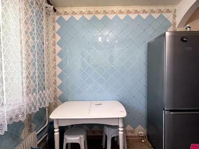 квартира за адресою Зернова вул., 5