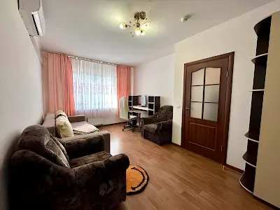 квартира по адресу Софии Русовой ул., 7
