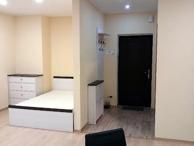 квартира за адресою Райдужна вул., 58
