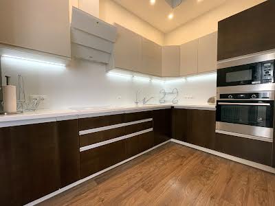 квартира за адресою Лесі Українки бульв., 7а
