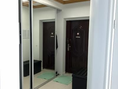 квартира за адресою Антоновича вул. (Горького), 72